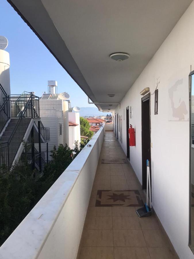 ÜnSide Apart Hotel Exterior foto